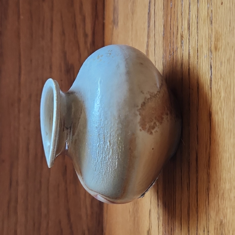 Handcrafted Ceramic Vase - Earth Tones - Picture 2 of 8